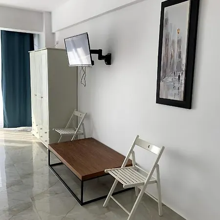Eforie Studios Apartmán *
